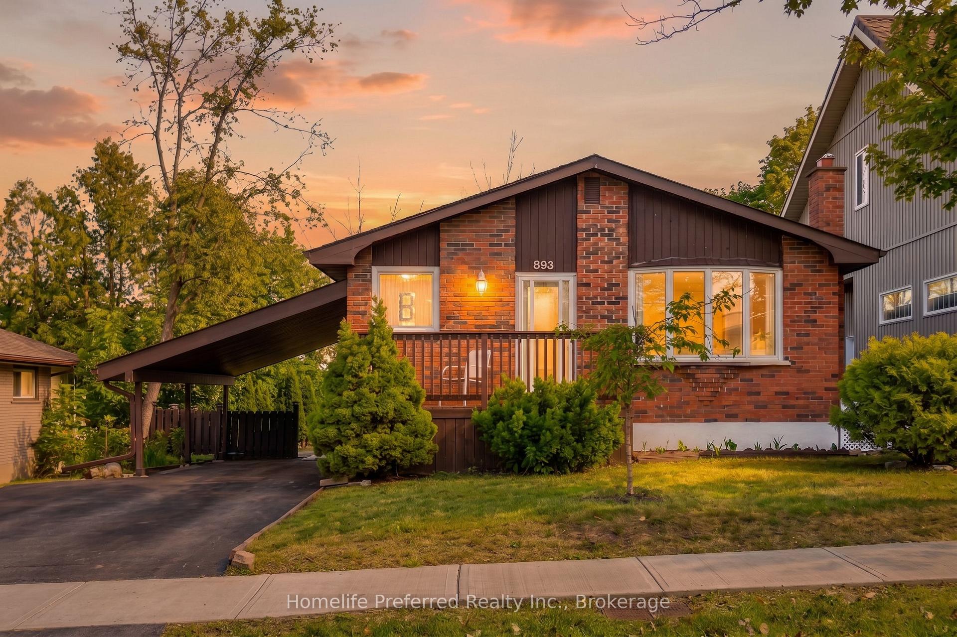 Photo 1 of 893 Cumberland Avenue, Peterborough, Northcrest Ward 5 — HOMEH
