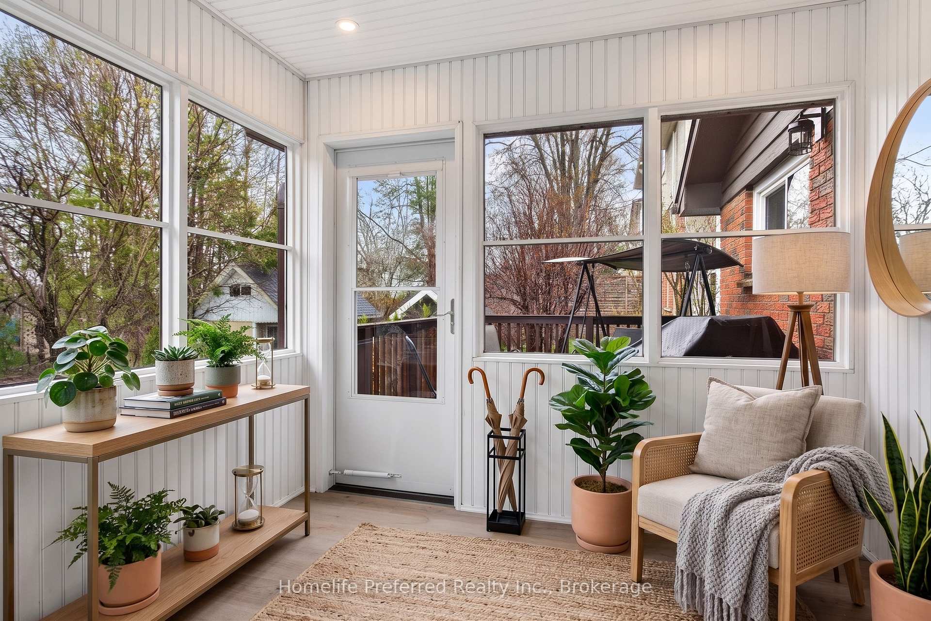 Photo 16 of 893 Cumberland Avenue, Peterborough, Northcrest Ward 5 — HOMEH