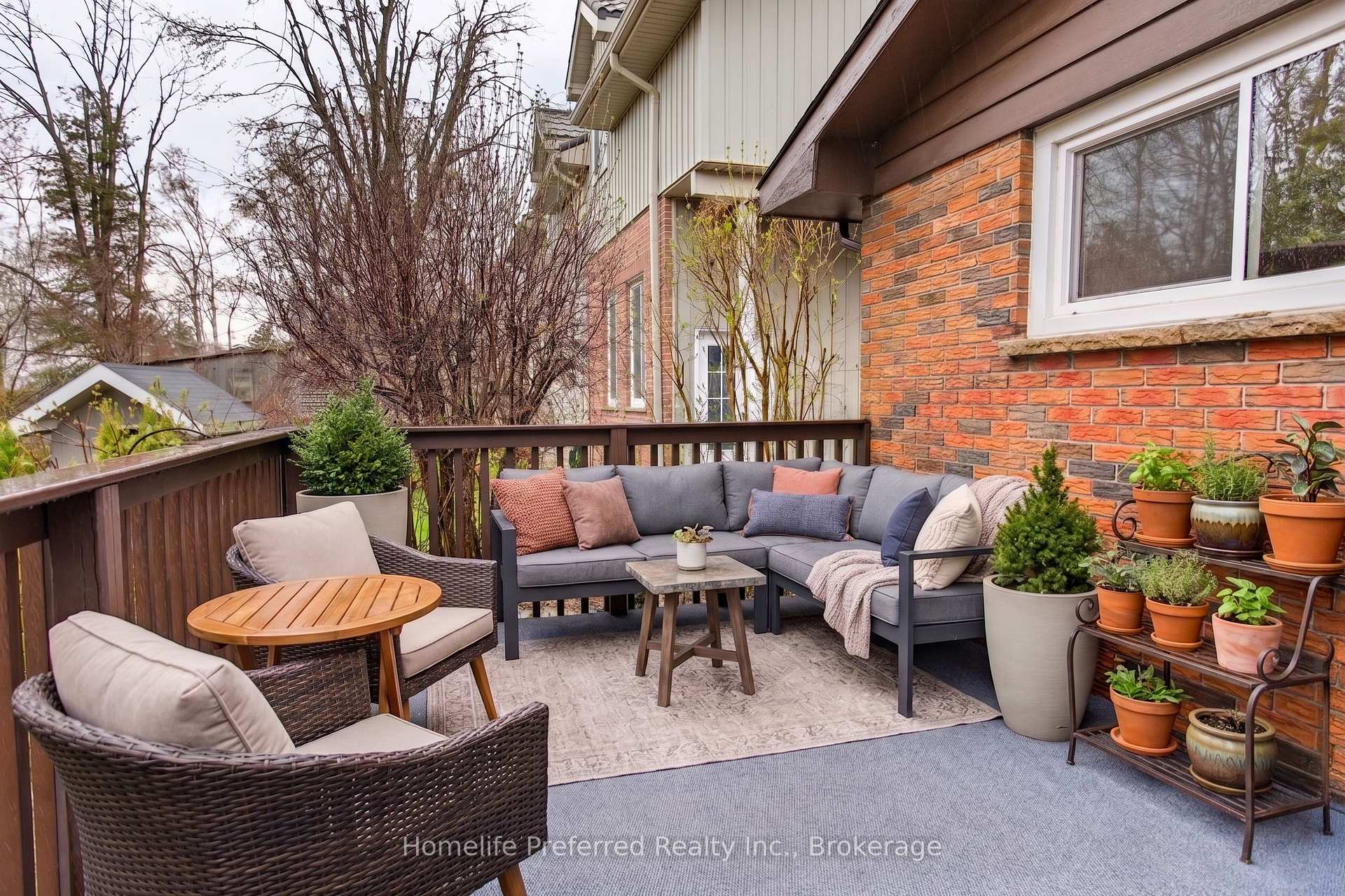 Photo 17 of 893 Cumberland Avenue, Peterborough, Northcrest Ward 5 — HOMEH