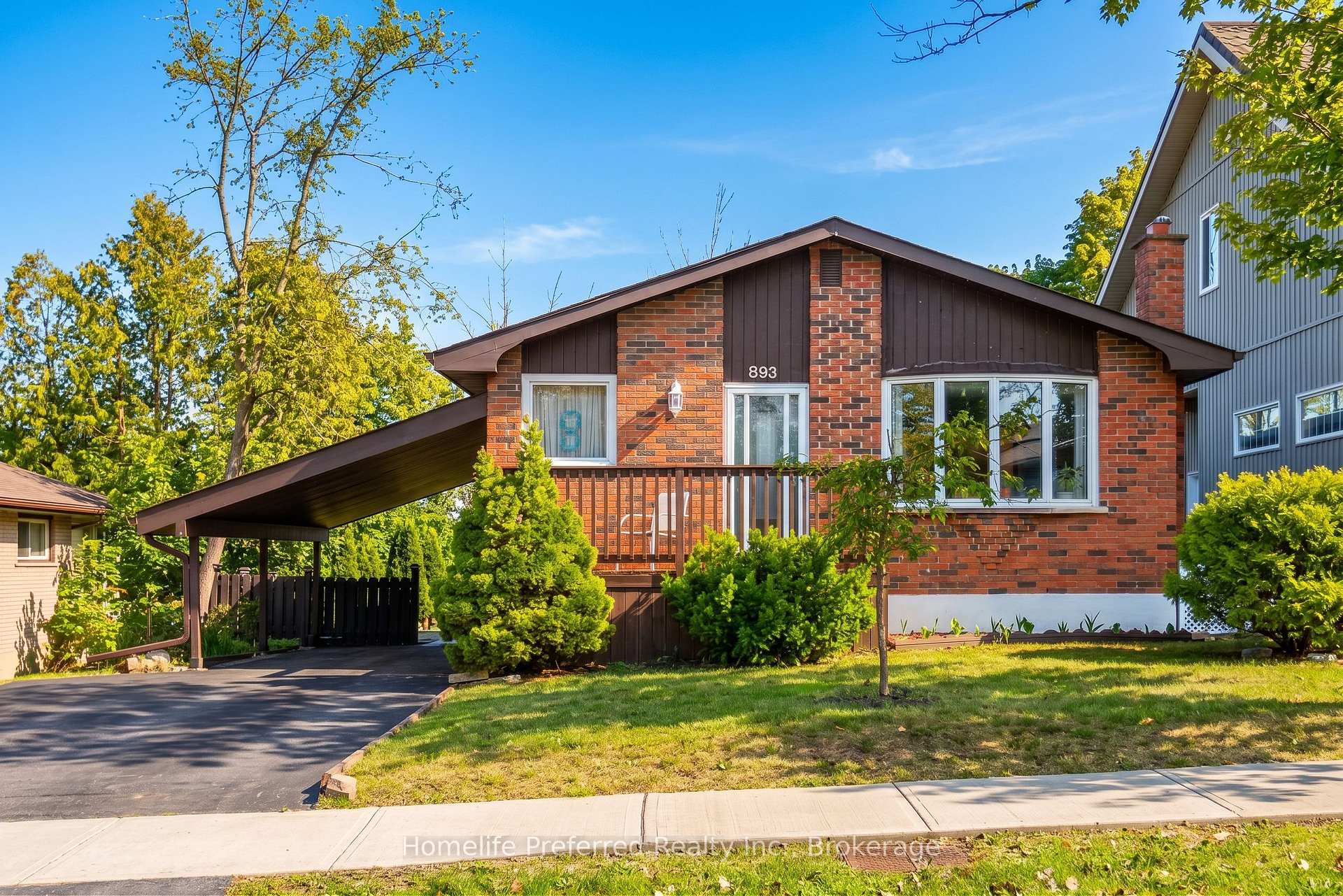 Photo 32 of 893 Cumberland Avenue, Peterborough, Northcrest Ward 5 — HOMEH
