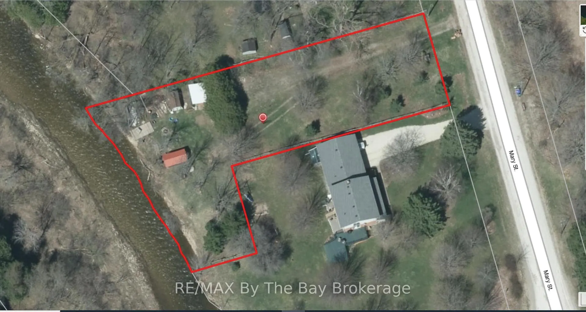 Photo 19 of 82 Mary Street, Clearview, Creemore — HOMEH