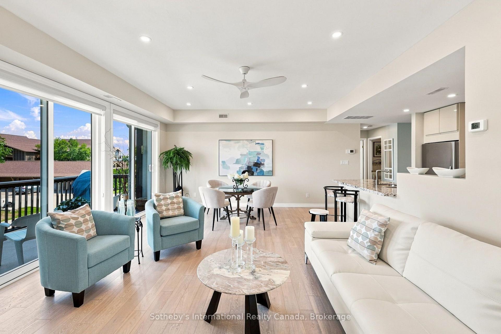 Photo 15 of 464 Mariners Way, Collingwood — HOMEH