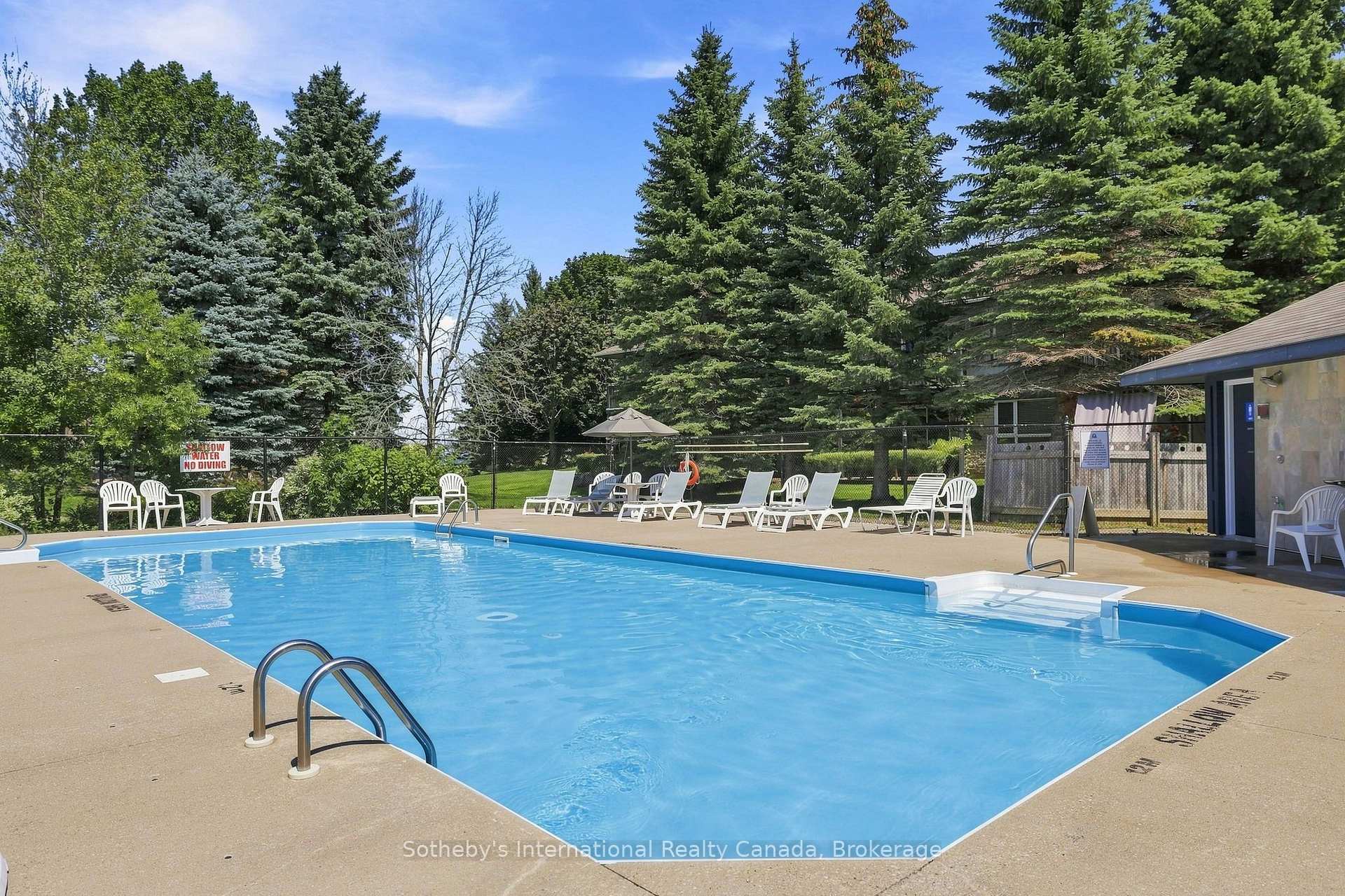Photo 33 of 464 Mariners Way, Collingwood — HOMEH