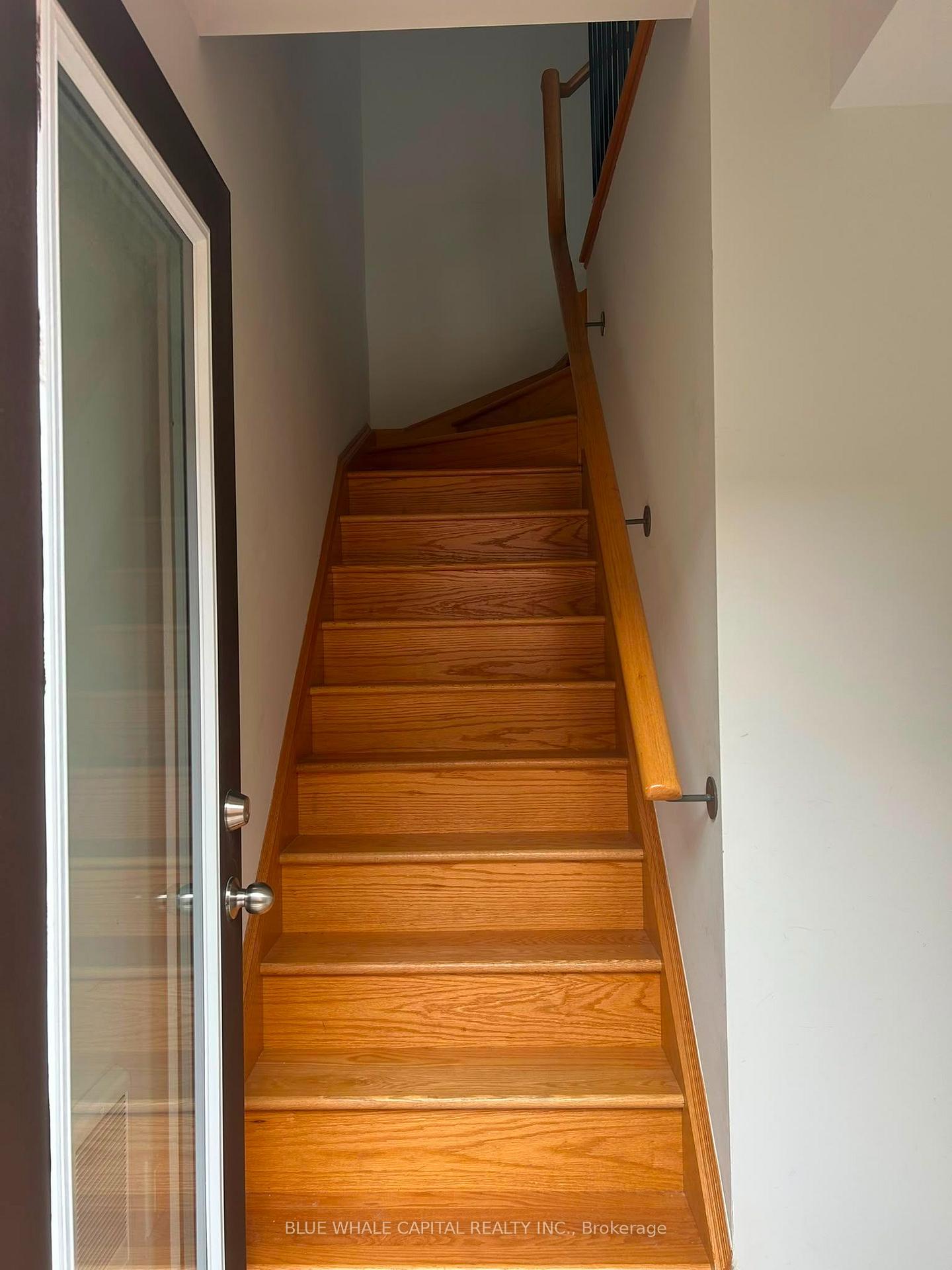 Photo 4 of Unit COACH, 60 Rustle Woods Avenue, Markham, Cornell — HOMEH