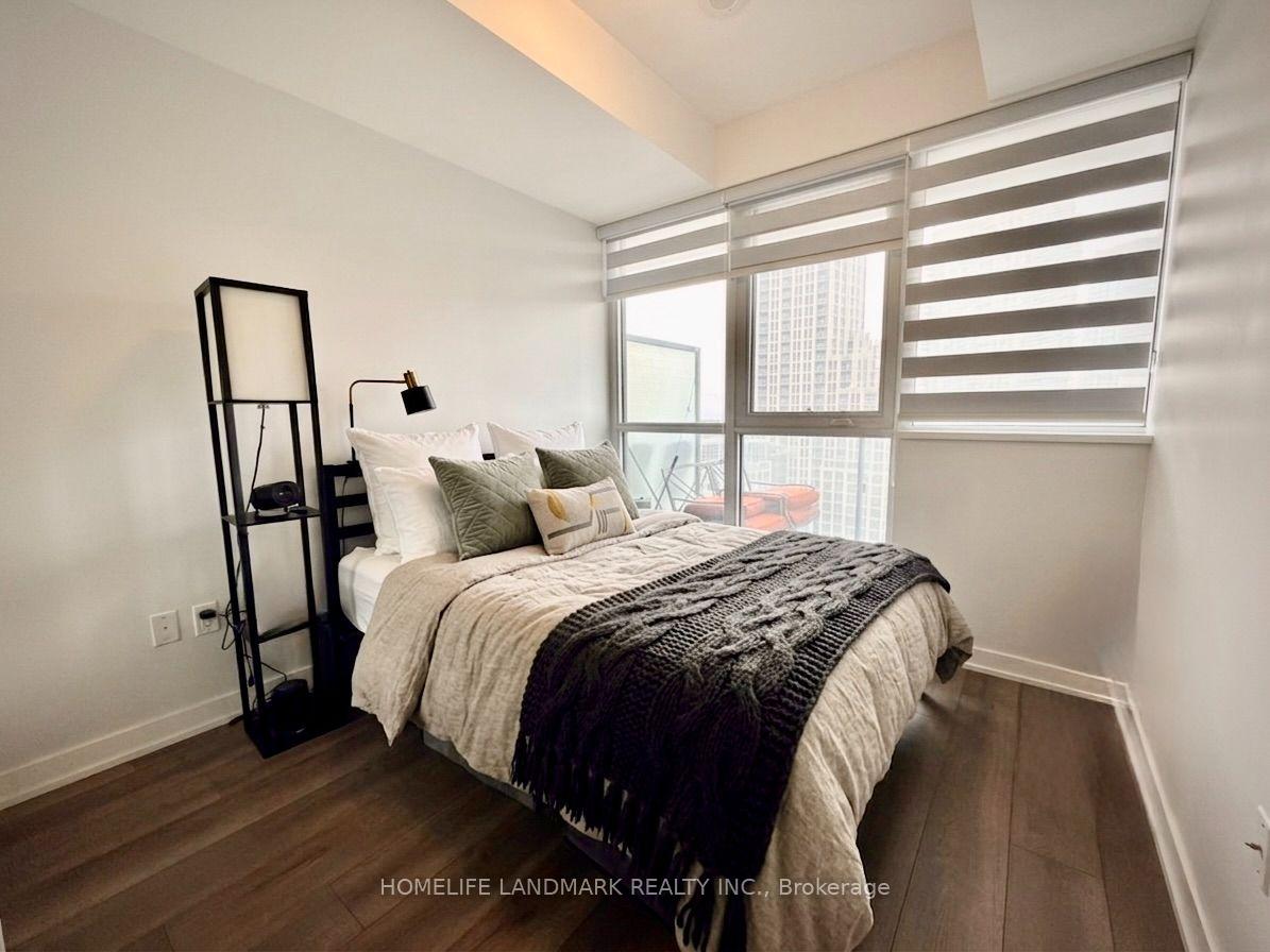 Photo 4 of Unit 1701, 38 Iannuzzi Street, Toronto, Niagara — HOMEH