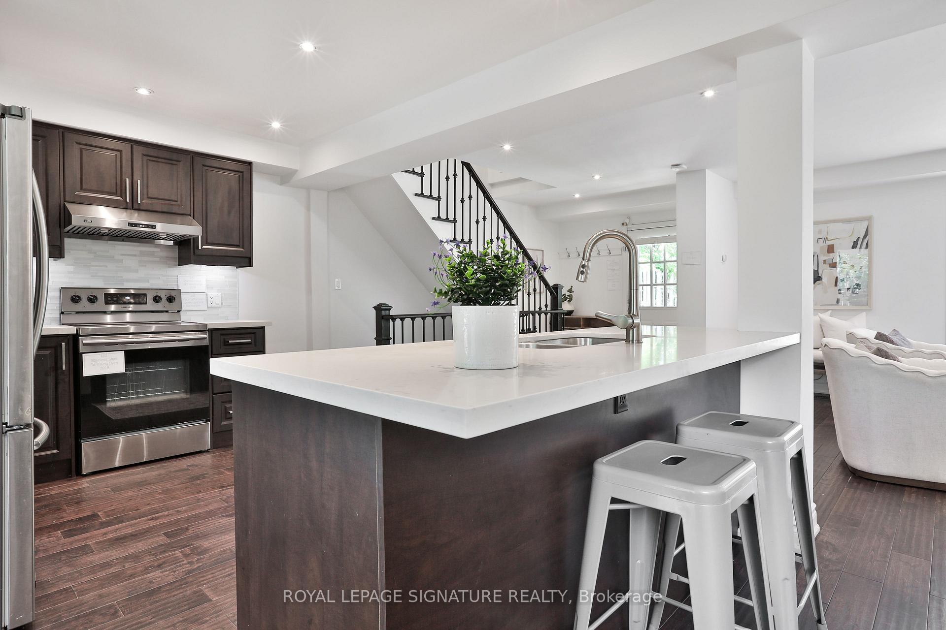 Photo 4 of 280 Gowan Avenue, Toronto, East York — HOMEH