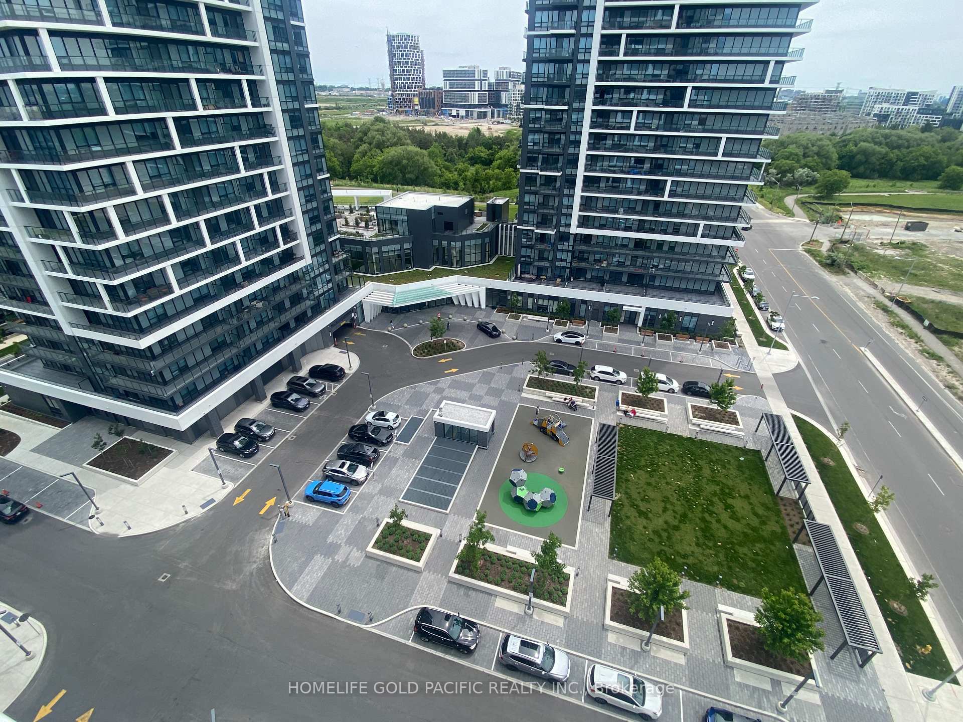 Photo 2 of Unit 1202, 38 Water Walk Drive, Markham, Unionville — HOMEH