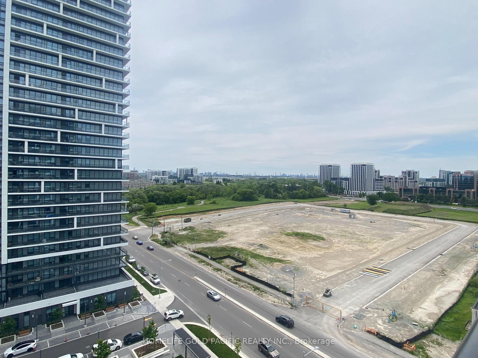 Photo 4 of Unit 1202, 38 Water Walk Drive, Markham, Unionville — HOMEH
