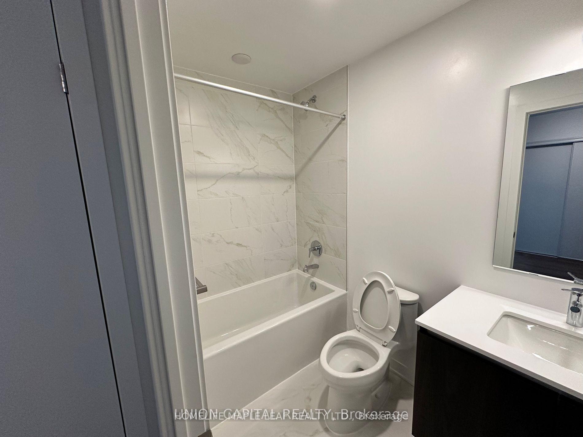 Photo 2 of Unit 708, 395 Dundas Street W, Oakville, Glenorchy — HOMEH