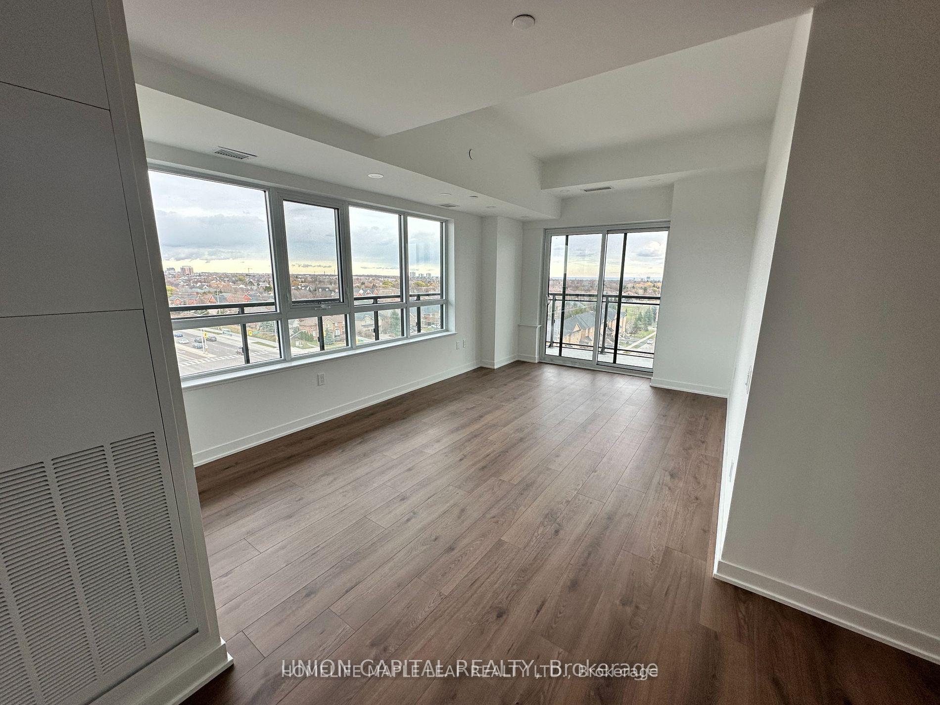 Photo 4 of Unit 708, 395 Dundas Street W, Oakville, Glenorchy — HOMEH