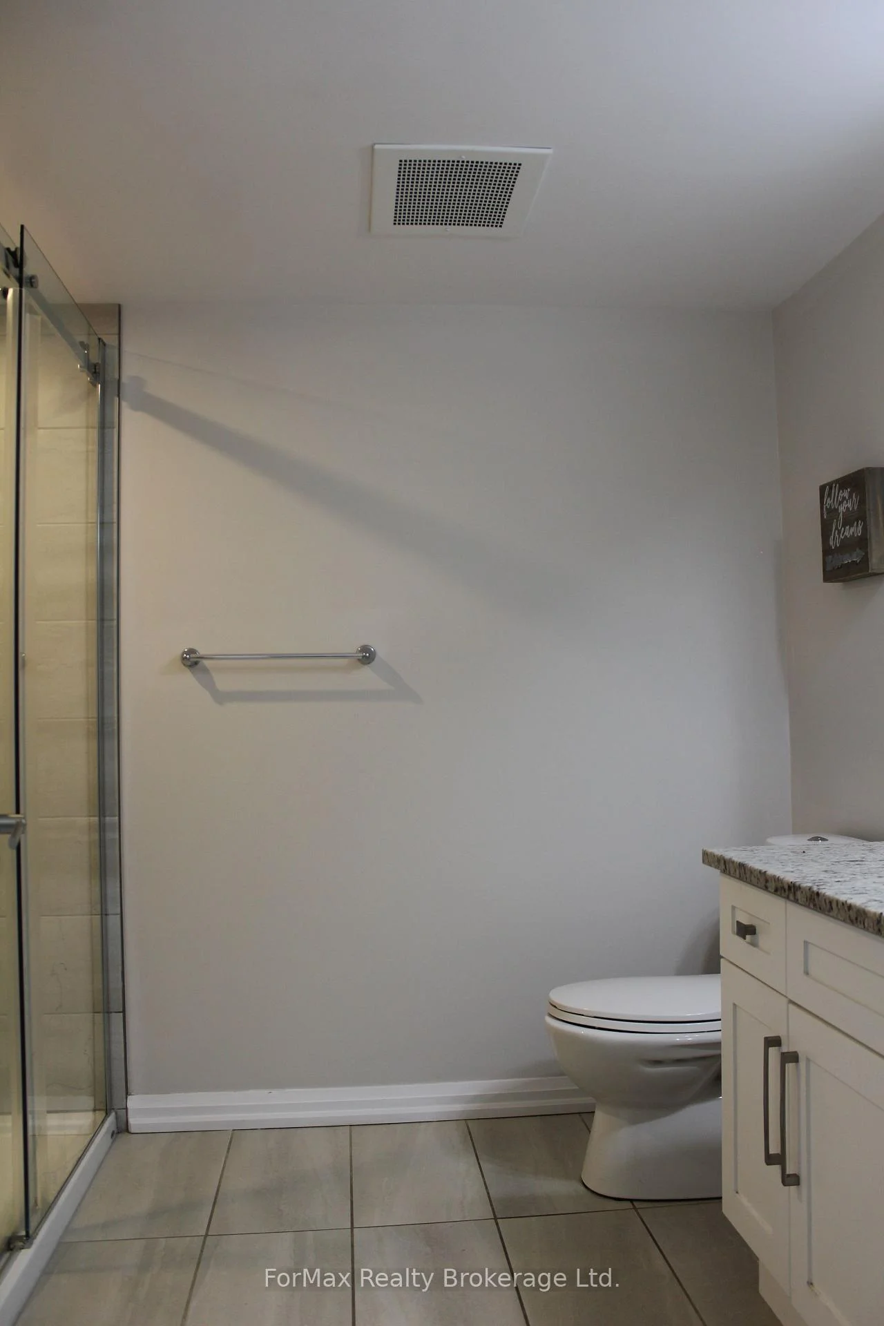 Photo 20 of Unit 313, 778 Laurelwood Drive, Waterloo, Erbsville/Laurelwood — HOMEH