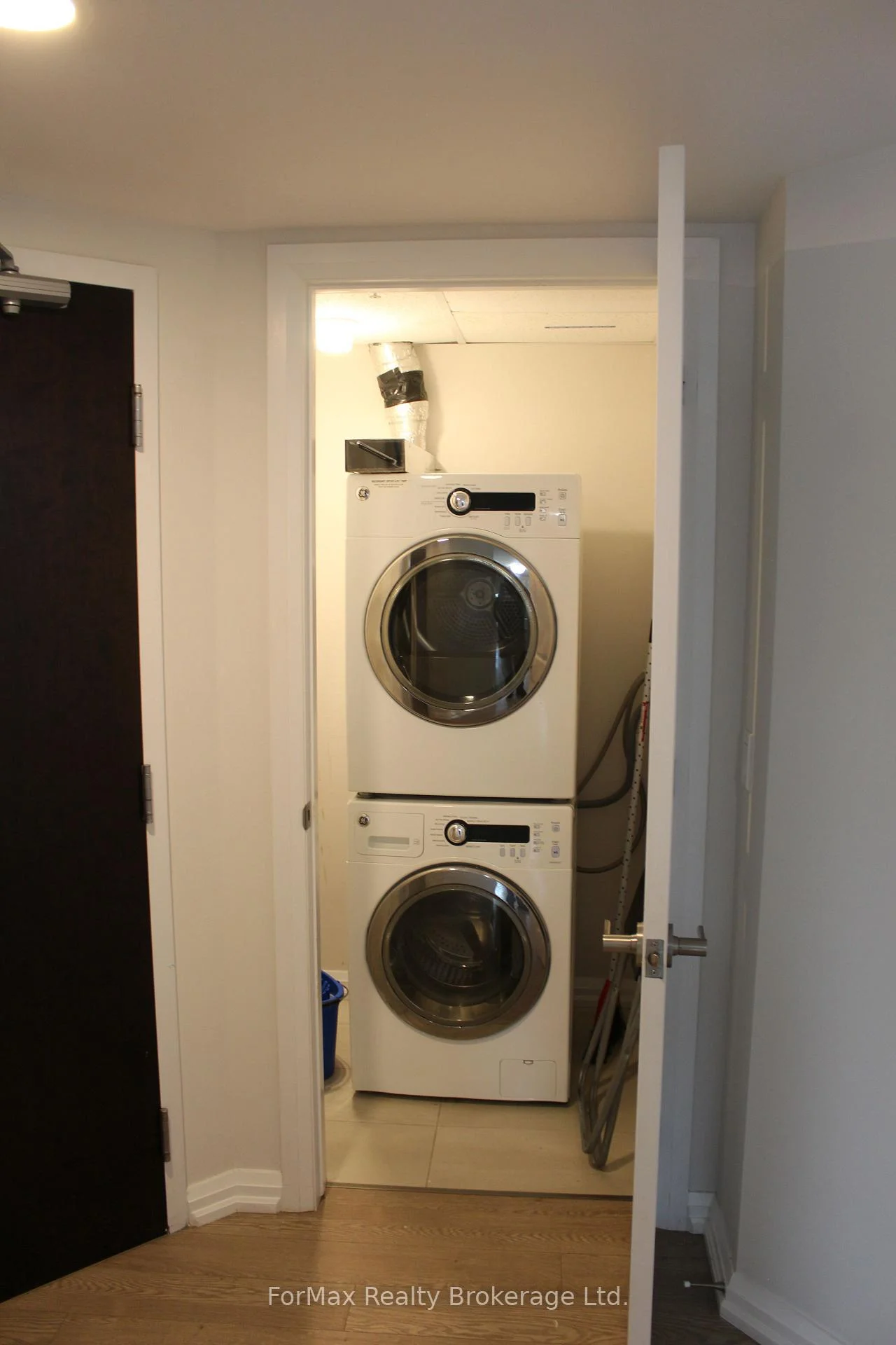 Photo 28 of Unit 313, 778 Laurelwood Drive, Waterloo, Erbsville/Laurelwood — HOMEH