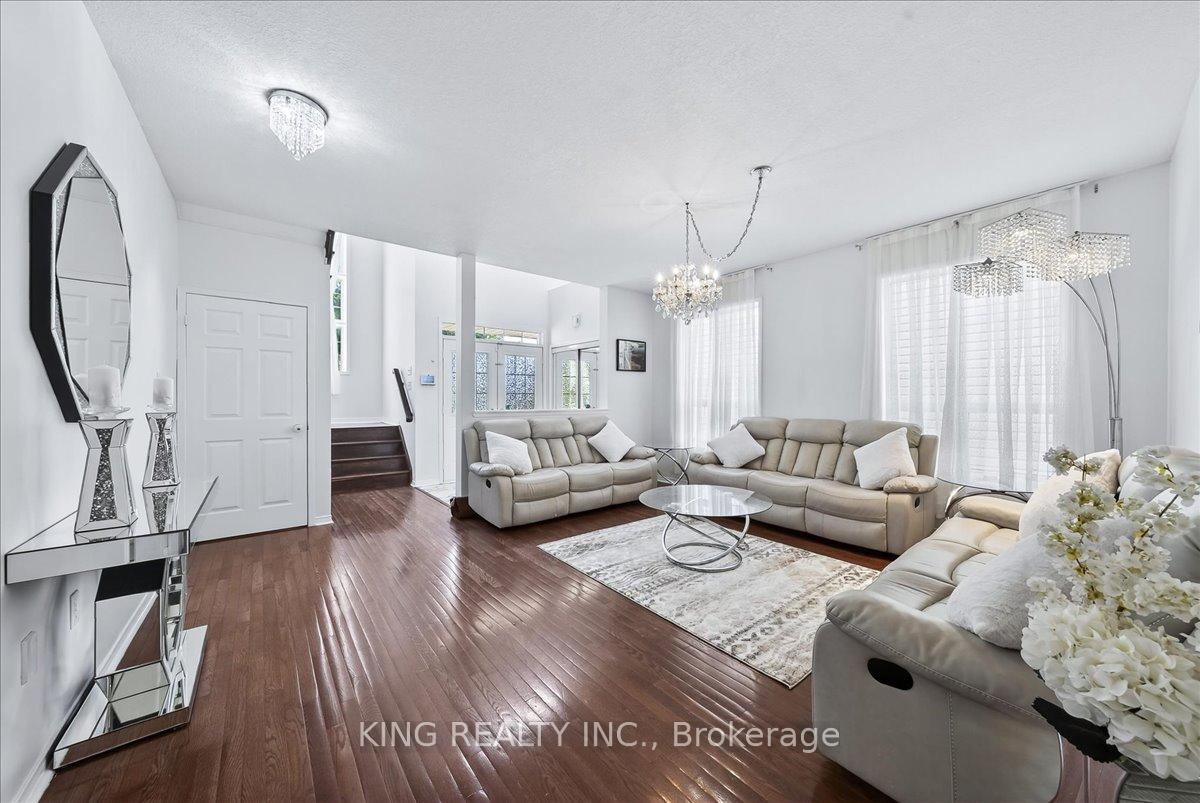 Photo 8 of 76 Blackburn Drive, Brantford, Empire — HOMEH