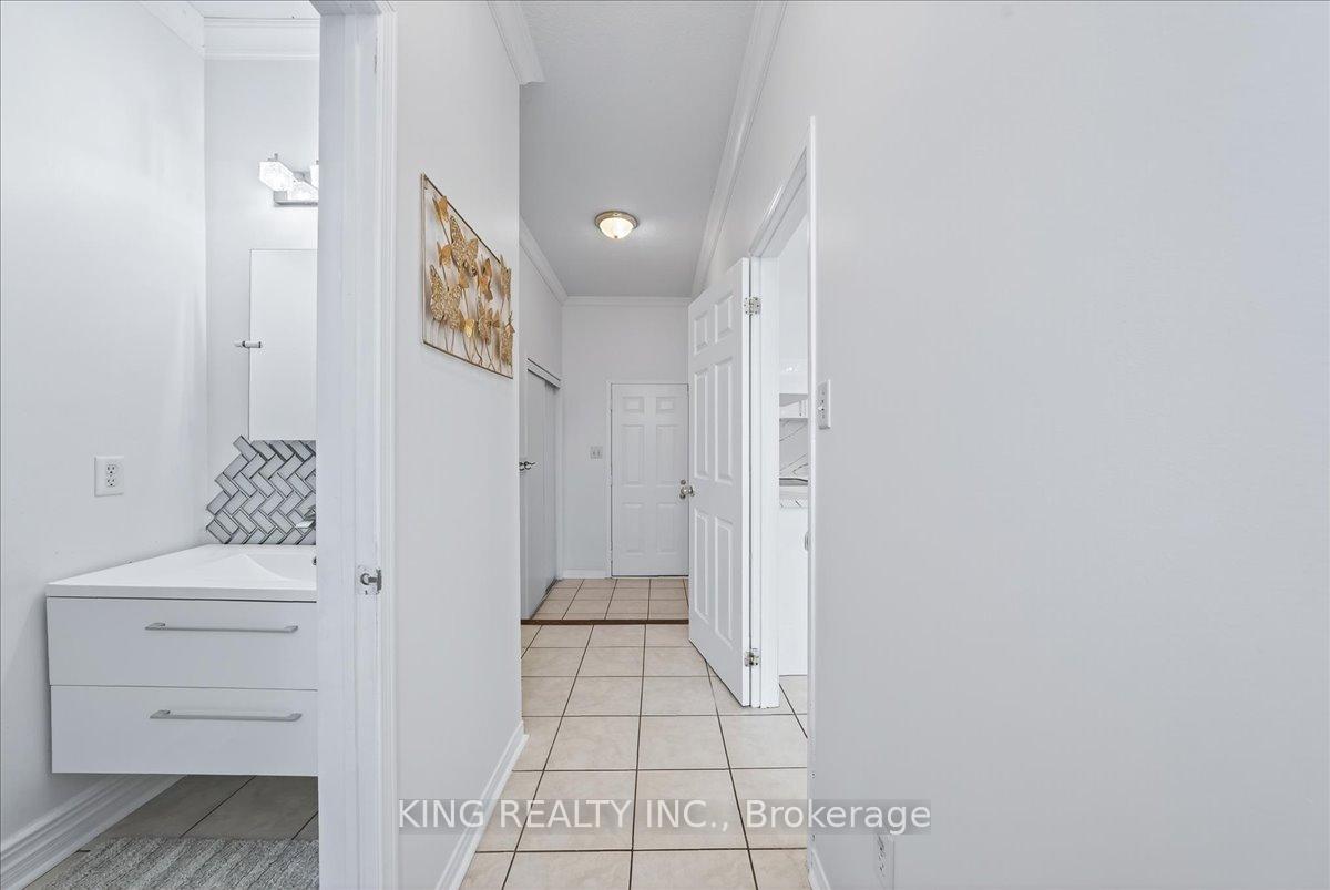 Photo 15 of 76 Blackburn Drive, Brantford, Empire — HOMEH