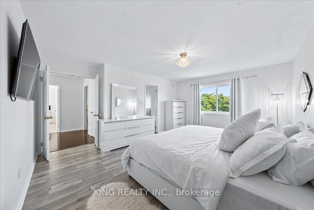 Photo 22 of 76 Blackburn Drive, Brantford, Empire — HOMEH