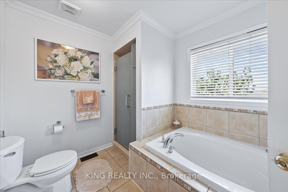 Photo 25 of 76 Blackburn Drive, Brantford, Empire — HOMEH