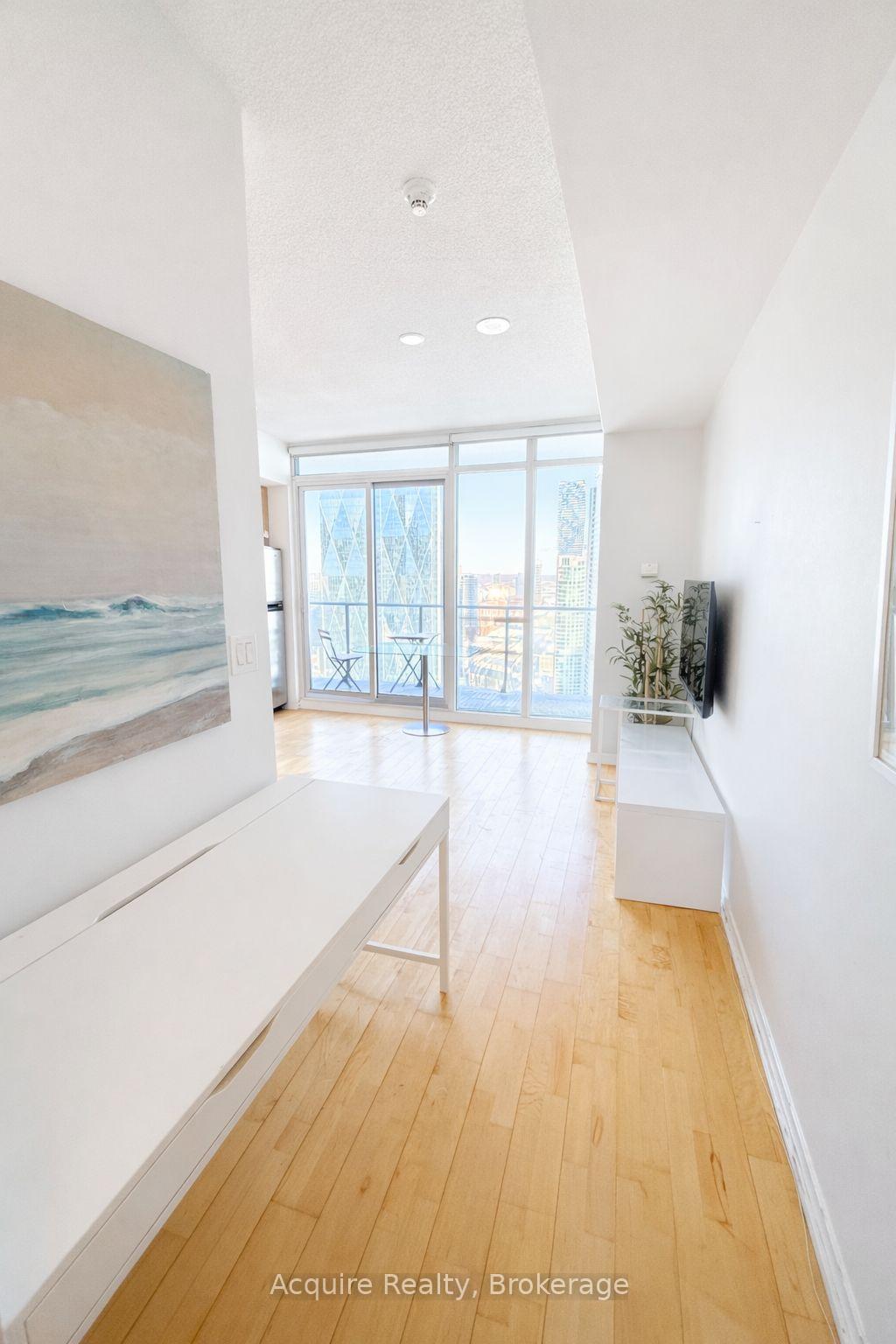 Photo 2 of Unit 3506, 55 Bremner Boulevard, Toronto, Waterfront Communities — HOMEH