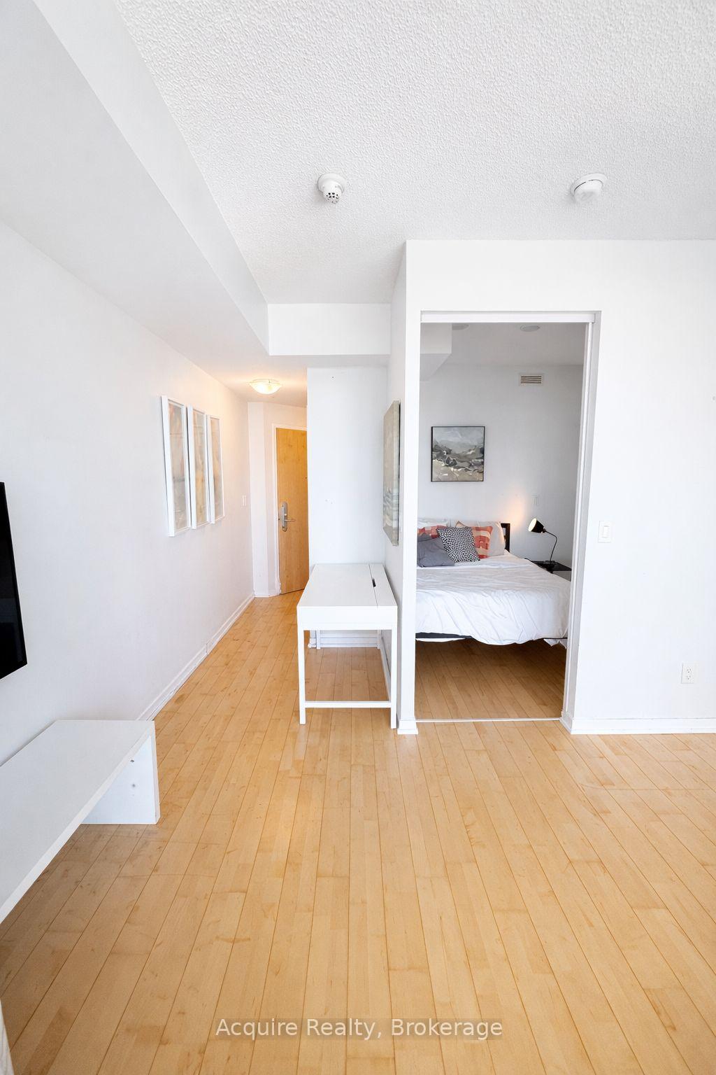 Photo 5 of Unit 3506, 55 Bremner Boulevard, Toronto, Waterfront Communities — HOMEH