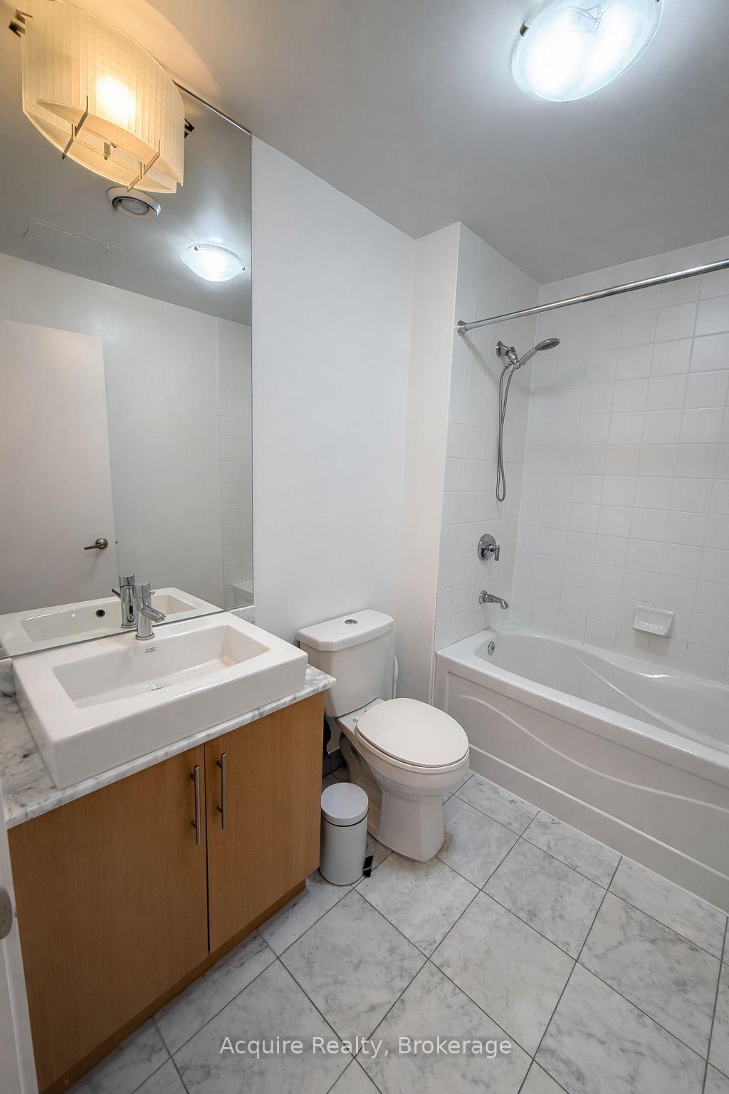 Photo 7 of Unit 3506, 55 Bremner Boulevard, Toronto, Waterfront Communities — HOMEH