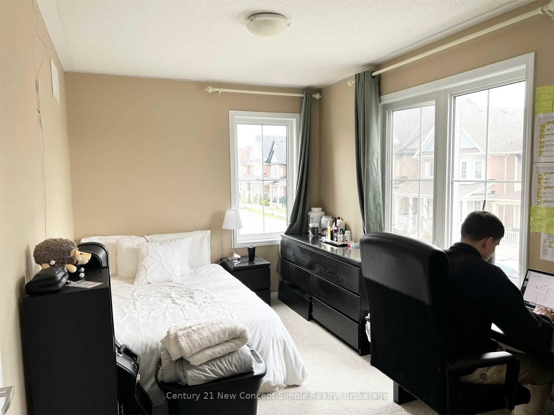 Photo 10 of 61 Disk Drive, Markham, Cornell — HOMEH