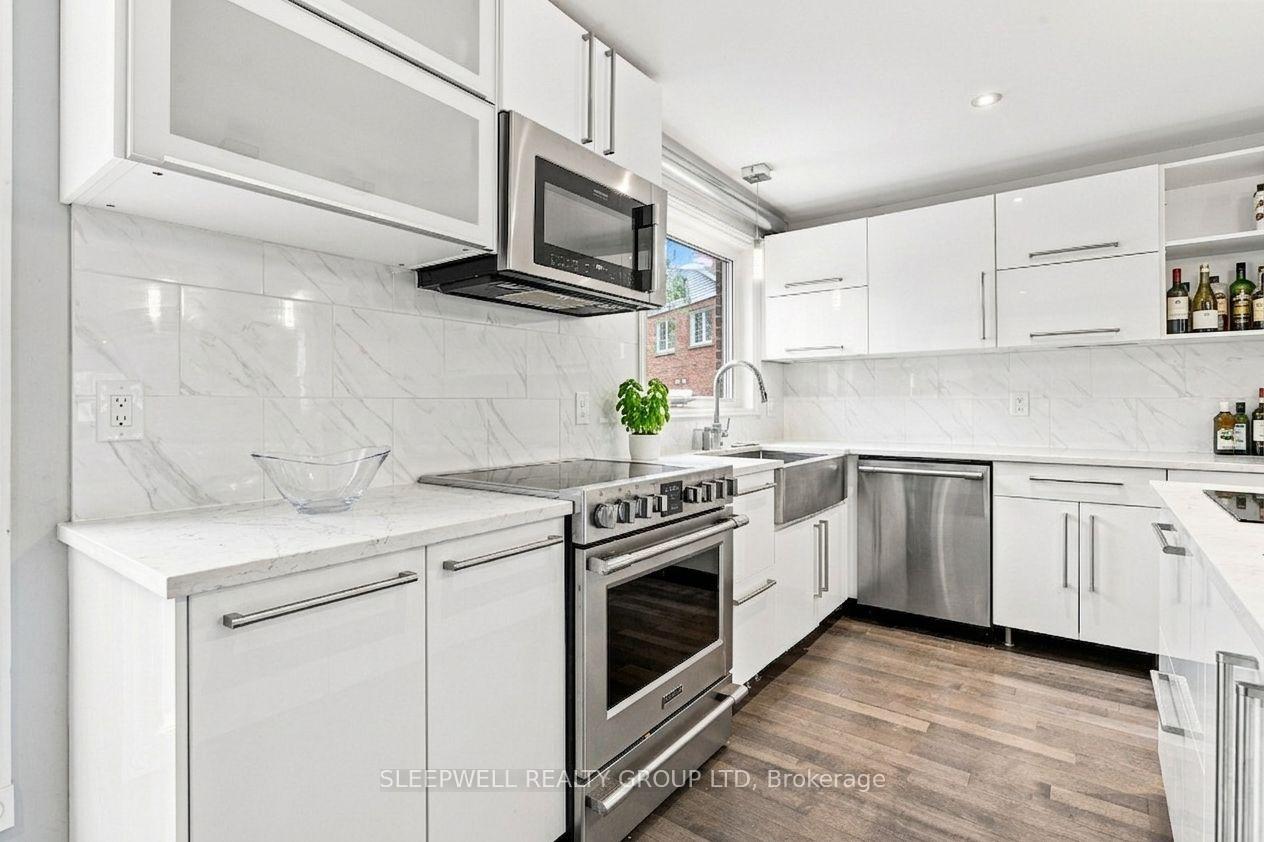 Photo 4 of 21 Kedgewick Court, Ottawa, Tanglewood — HOMEH