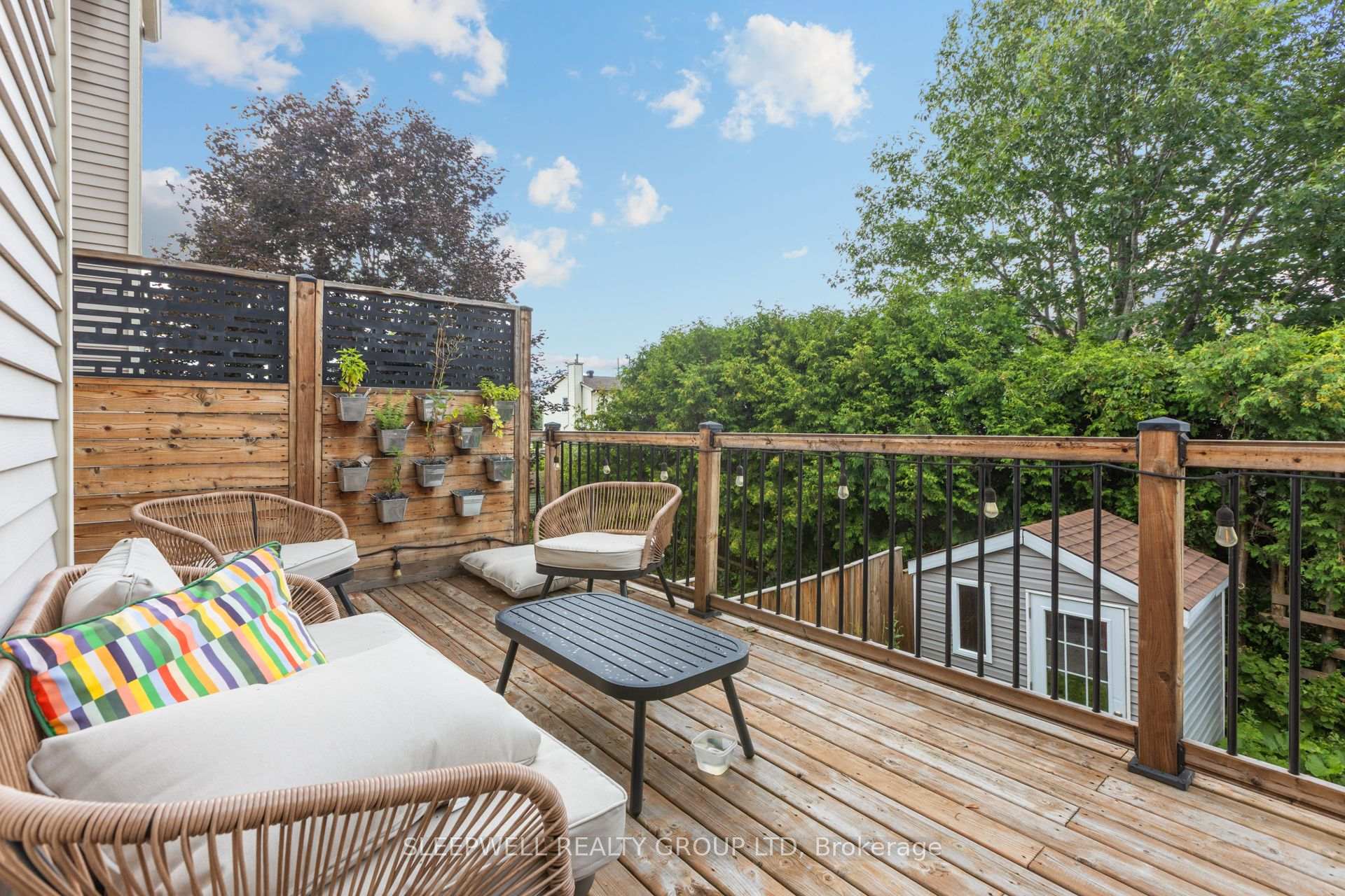 Photo 10 of 21 Kedgewick Court, Ottawa, Tanglewood — HOMEH