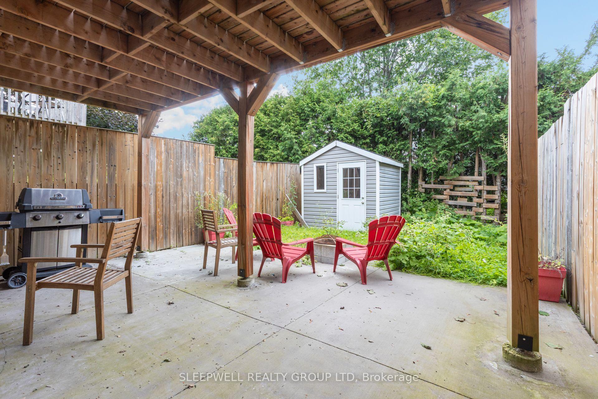 Photo 14 of 21 Kedgewick Court, Ottawa, Tanglewood — HOMEH