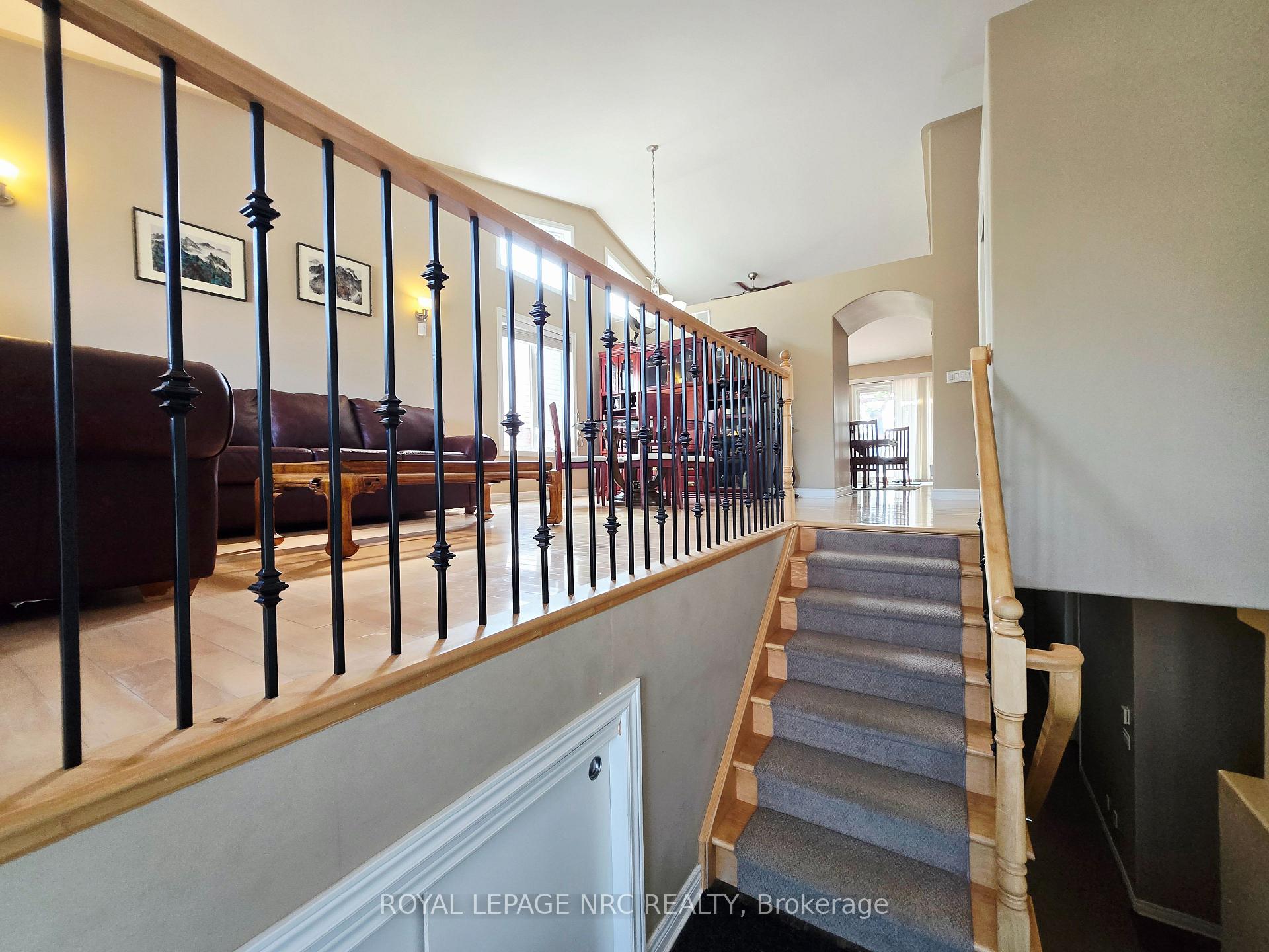 Photo 14 of 7139 Parkside Road, Niagara Falls, Forestview — HOMEH
