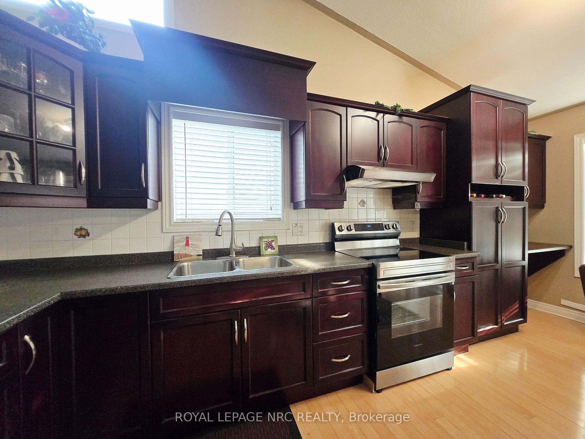 Photo 40 of 7139 Parkside Road, Niagara Falls, Forestview — HOMEH