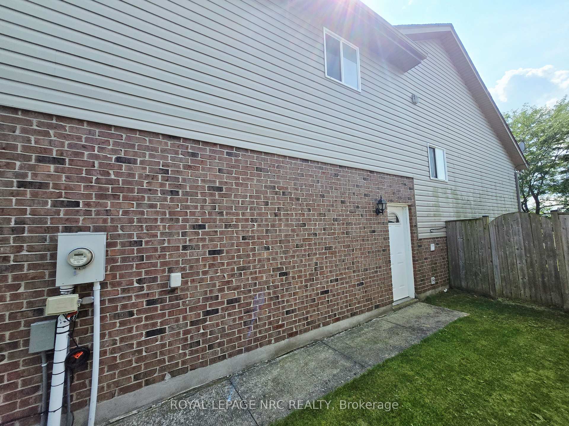 Photo 100 of 7139 Parkside Road, Niagara Falls, Forestview — HOMEH