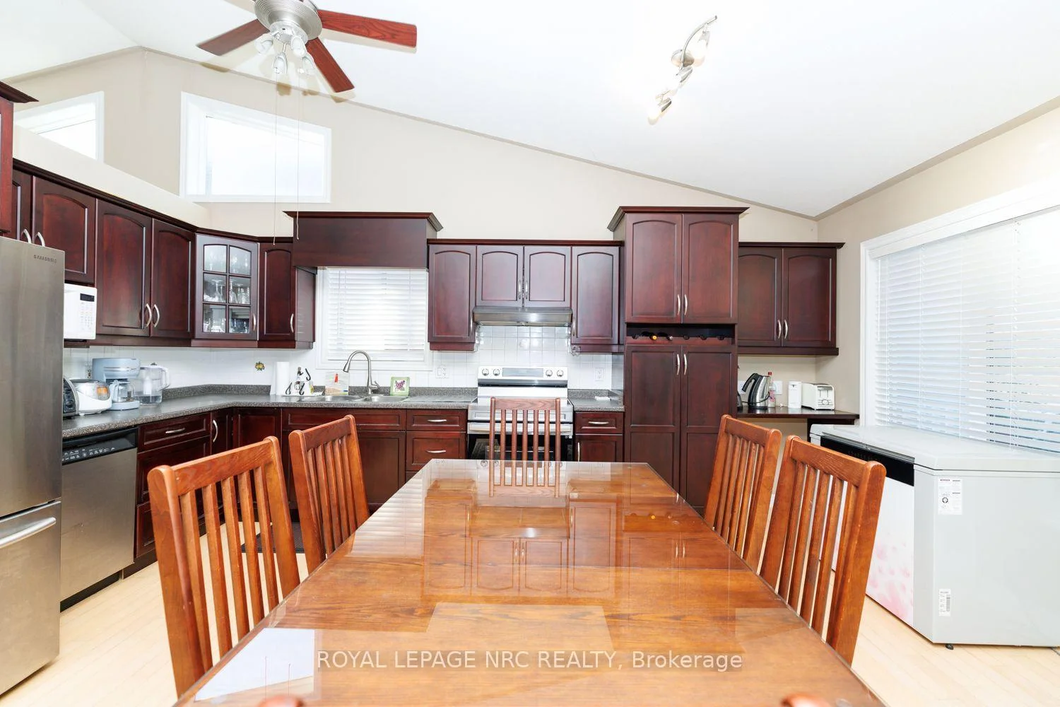 Photo 30 of 7139 Parkside Road, Niagara Falls, Forestview — HOMEH
