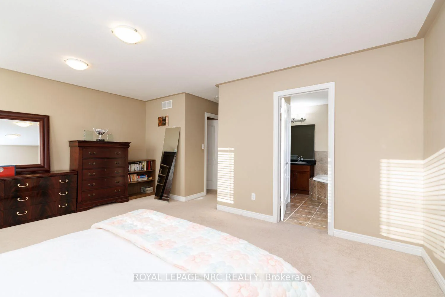 Photo 53 of 7139 Parkside Road, Niagara Falls, Forestview — HOMEH
