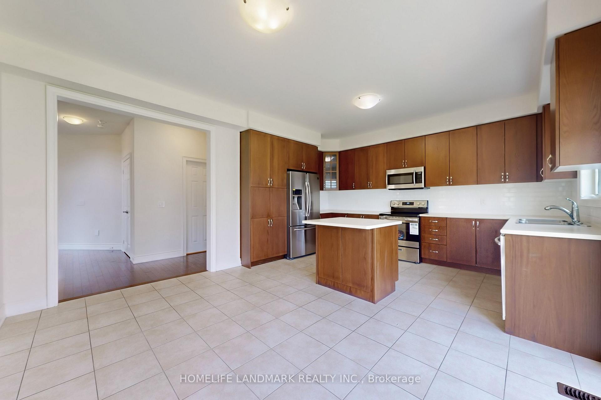 Photo 18 of 1533 Devine Point, Milton, Ford — HOMEH
