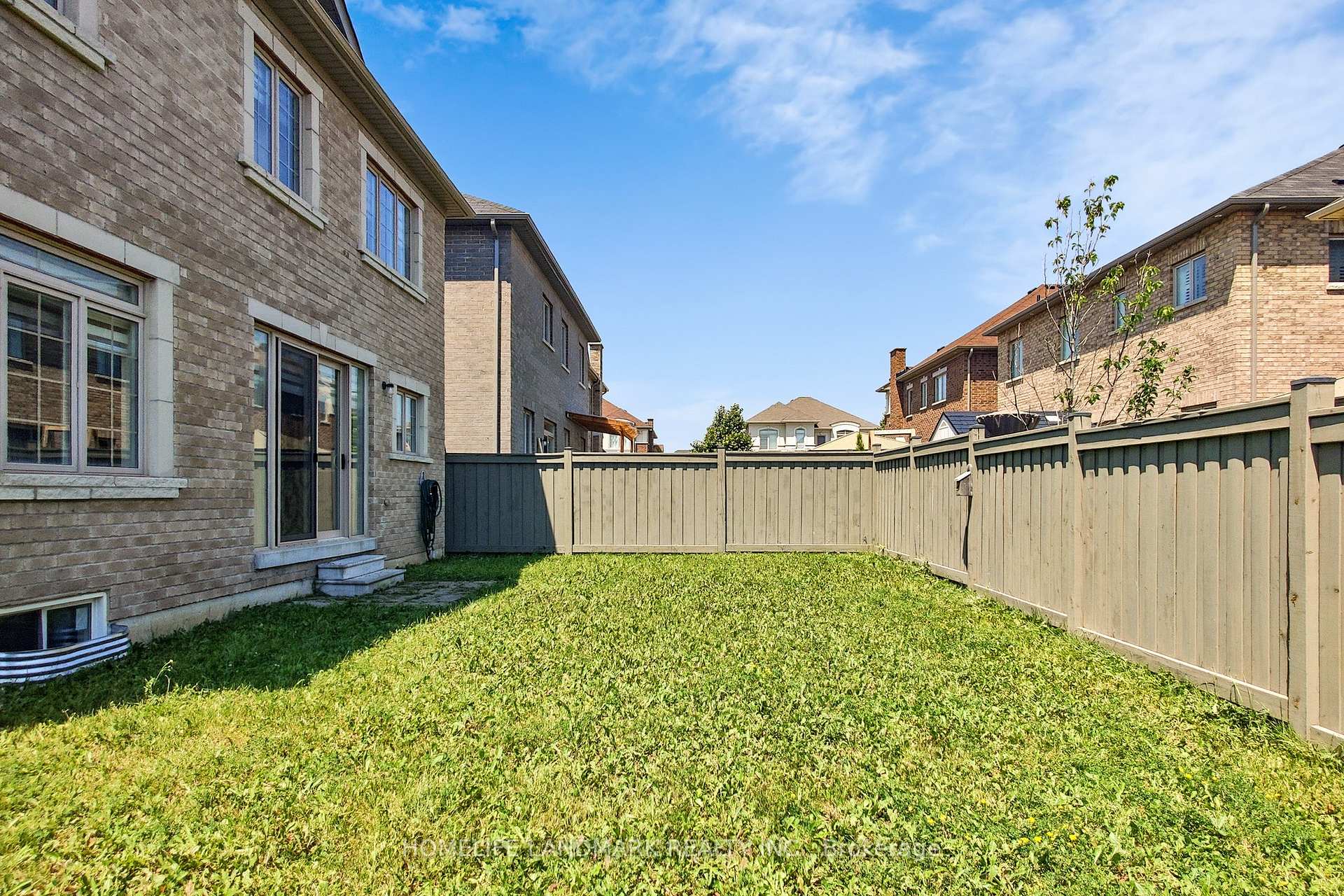 Photo 43 of 1533 Devine Point, Milton, Ford — HOMEH