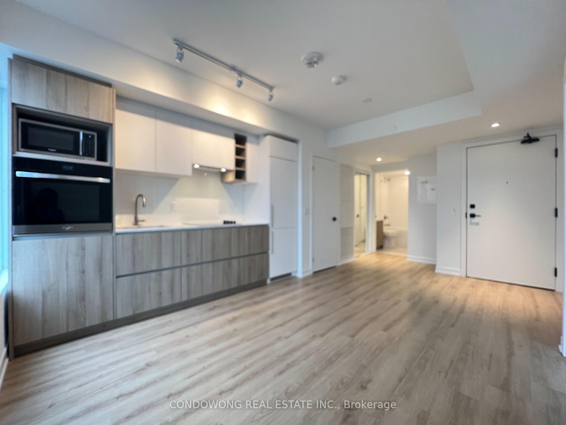 Front of Unit 2803, 319 Jarvis Street