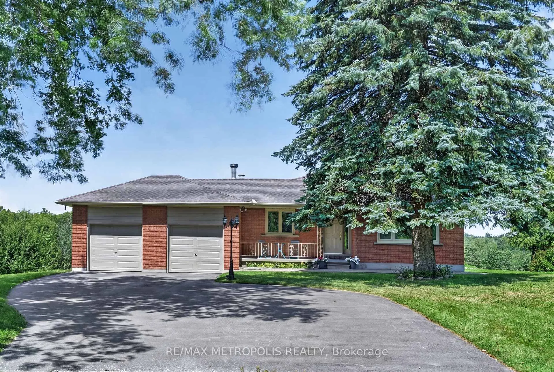 Photo of 6370 Hillsdale Drive