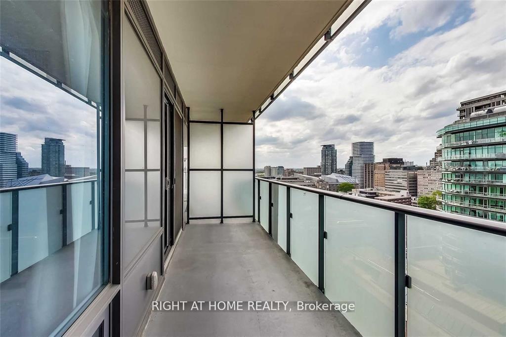 Photo 13 of Unit 1608, 65 St Mary Street, Toronto, Bay Street Corridor — HOMEH