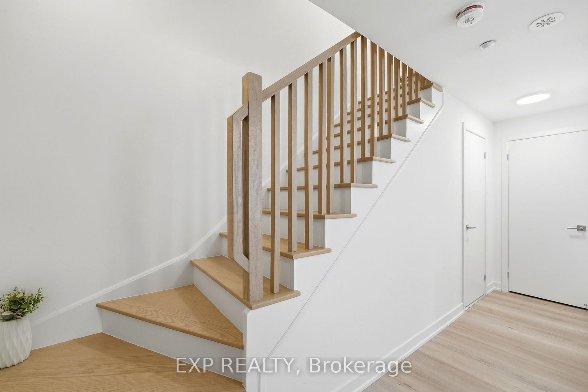 Photo 9 of Unit 14, 1475 O'Connor Dr, Toronto, O'Connor-Parkview — HOMEH