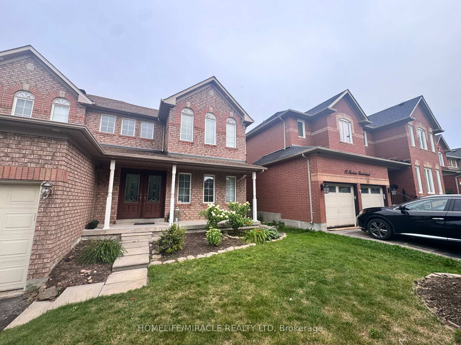 Photo 1 of 14 Berton Boulevard, Halton Hills, Georgetown — HOMEH