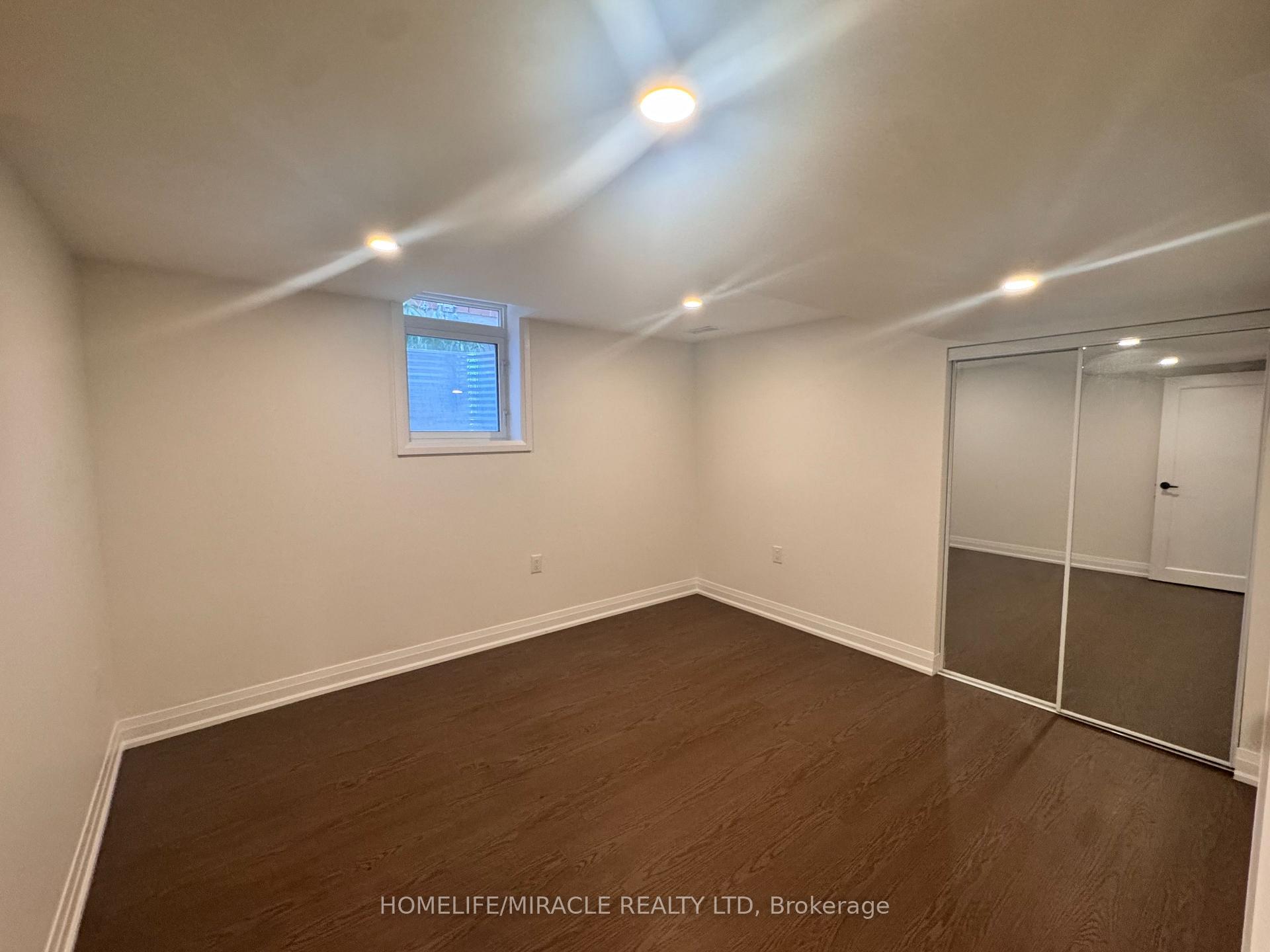 Photo 14 of 14 Berton Boulevard, Halton Hills, Georgetown — HOMEH