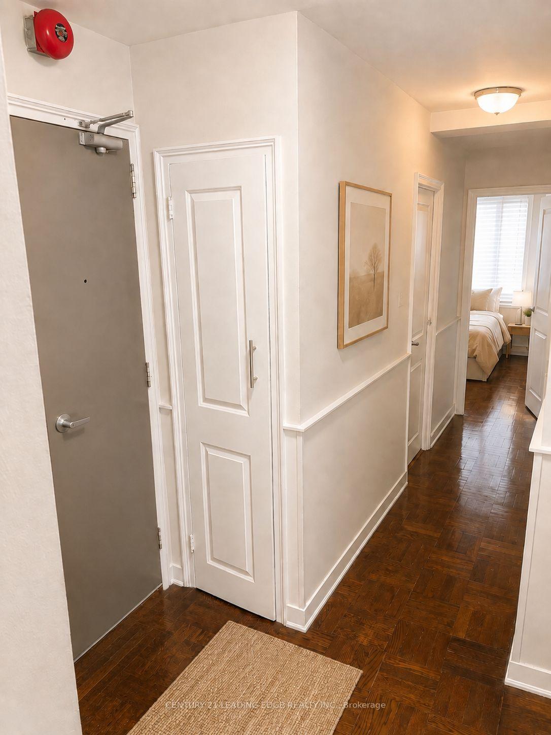 Photo 6 of Unit 112, 103 Avenue Road, Toronto, The Annex — HOMEH