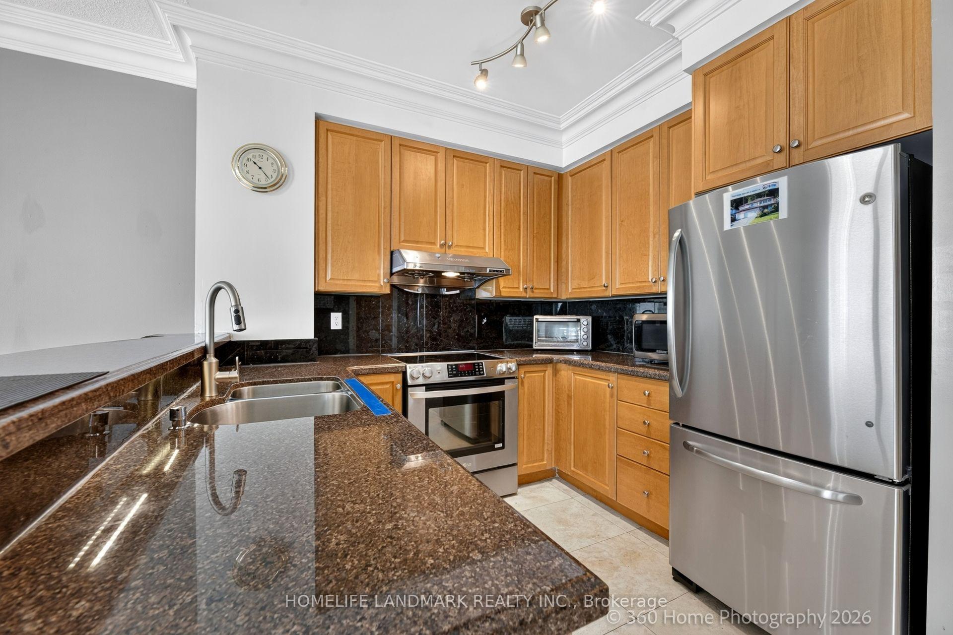Photo 7 of Unit MPH07, 7 Lorraine Drive, North York, Willowdale West — HOMEH