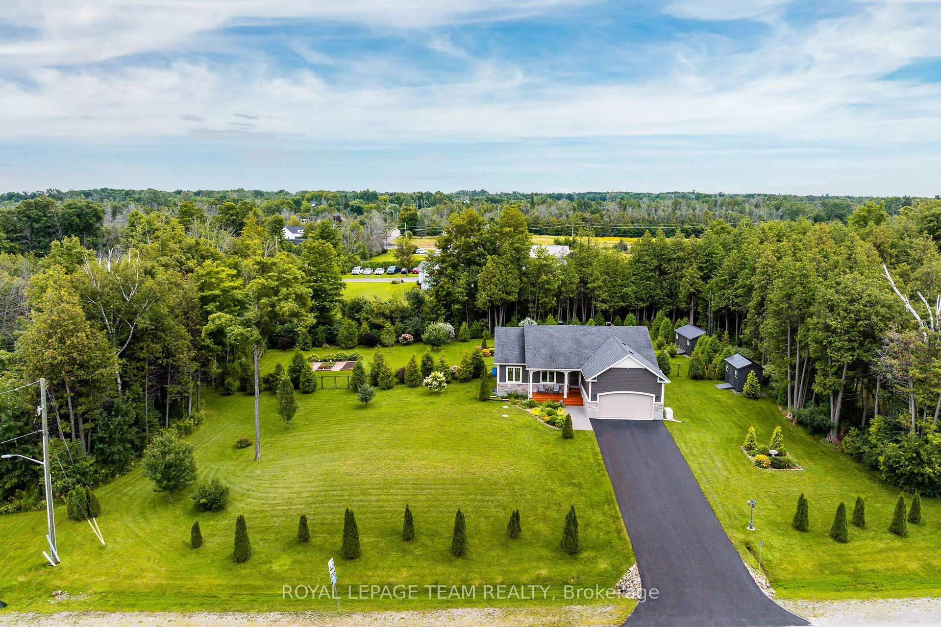 Photo 4 of 116 Brookberry Crescent, North Grenville, North Grenville Twp (Kemptville South) — HOMEH