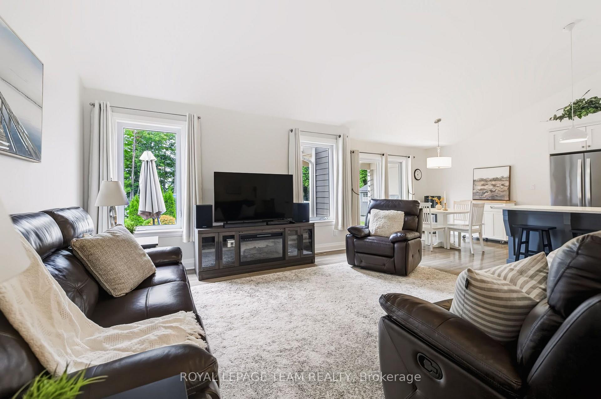 Photo 10 of 116 Brookberry Crescent, North Grenville, North Grenville Twp (Kemptville South) — HOMEH