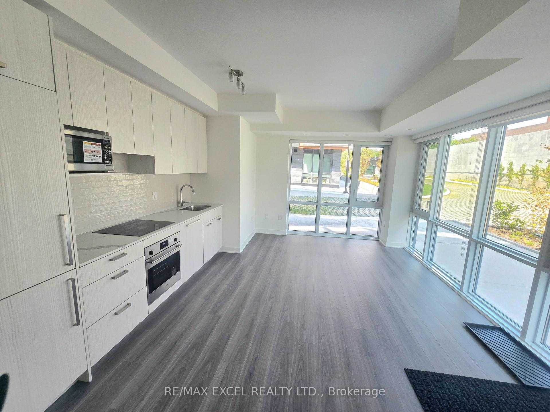 Photo 5 of Unit 45, 73 Curlew Drive, North York, Parkwoods-Donalda — HOMEH