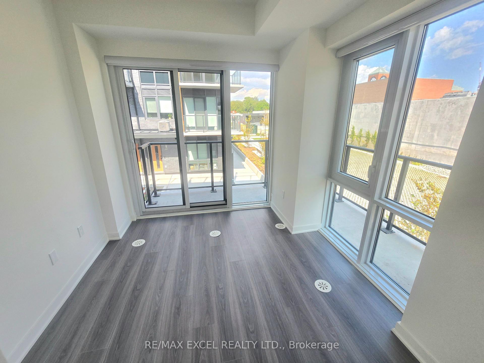 Photo 7 of Unit 45, 73 Curlew Drive, North York, Parkwoods-Donalda — HOMEH