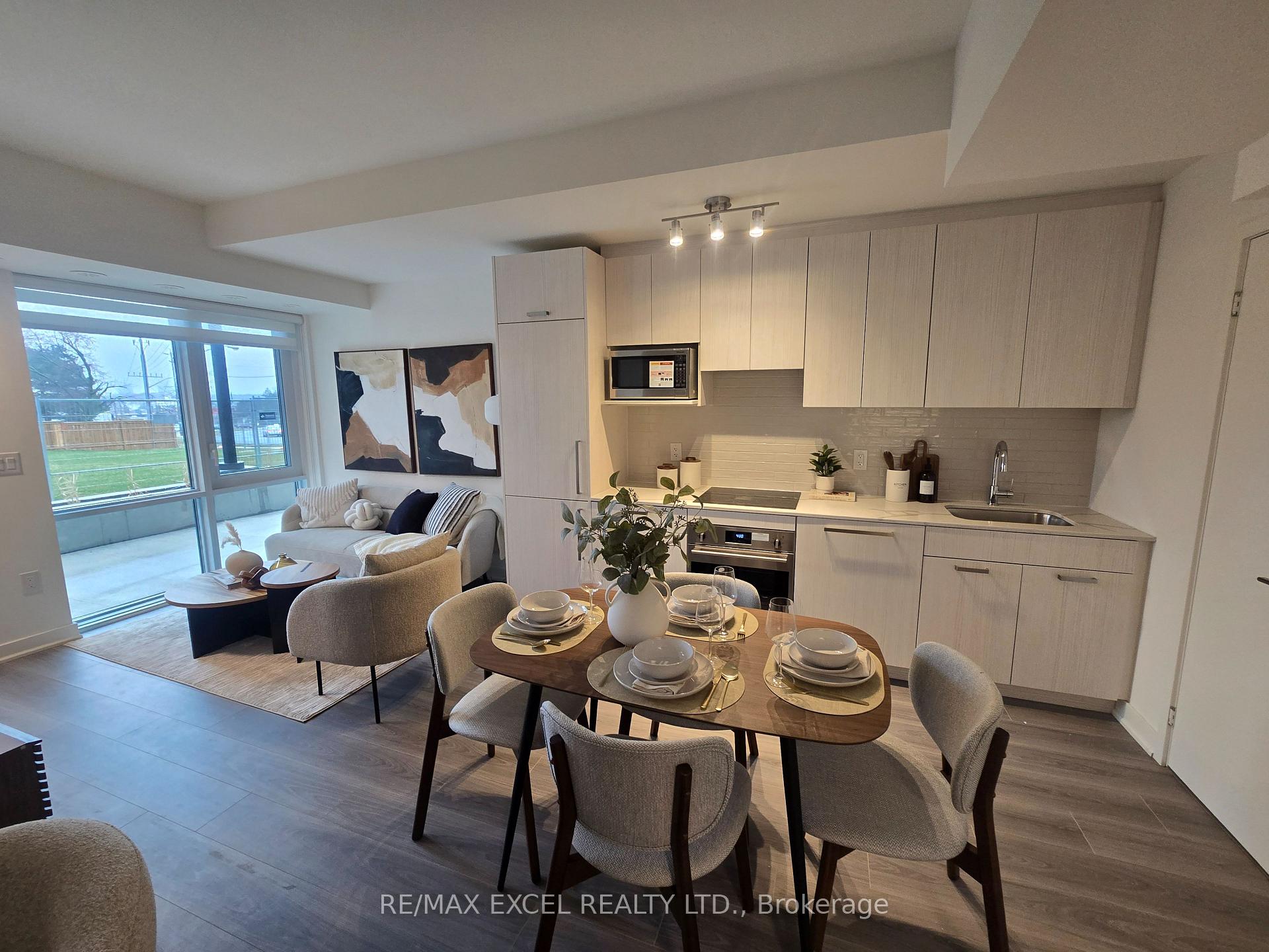 Photo 13 of Unit 45, 73 Curlew Drive, North York, Parkwoods-Donalda — HOMEH