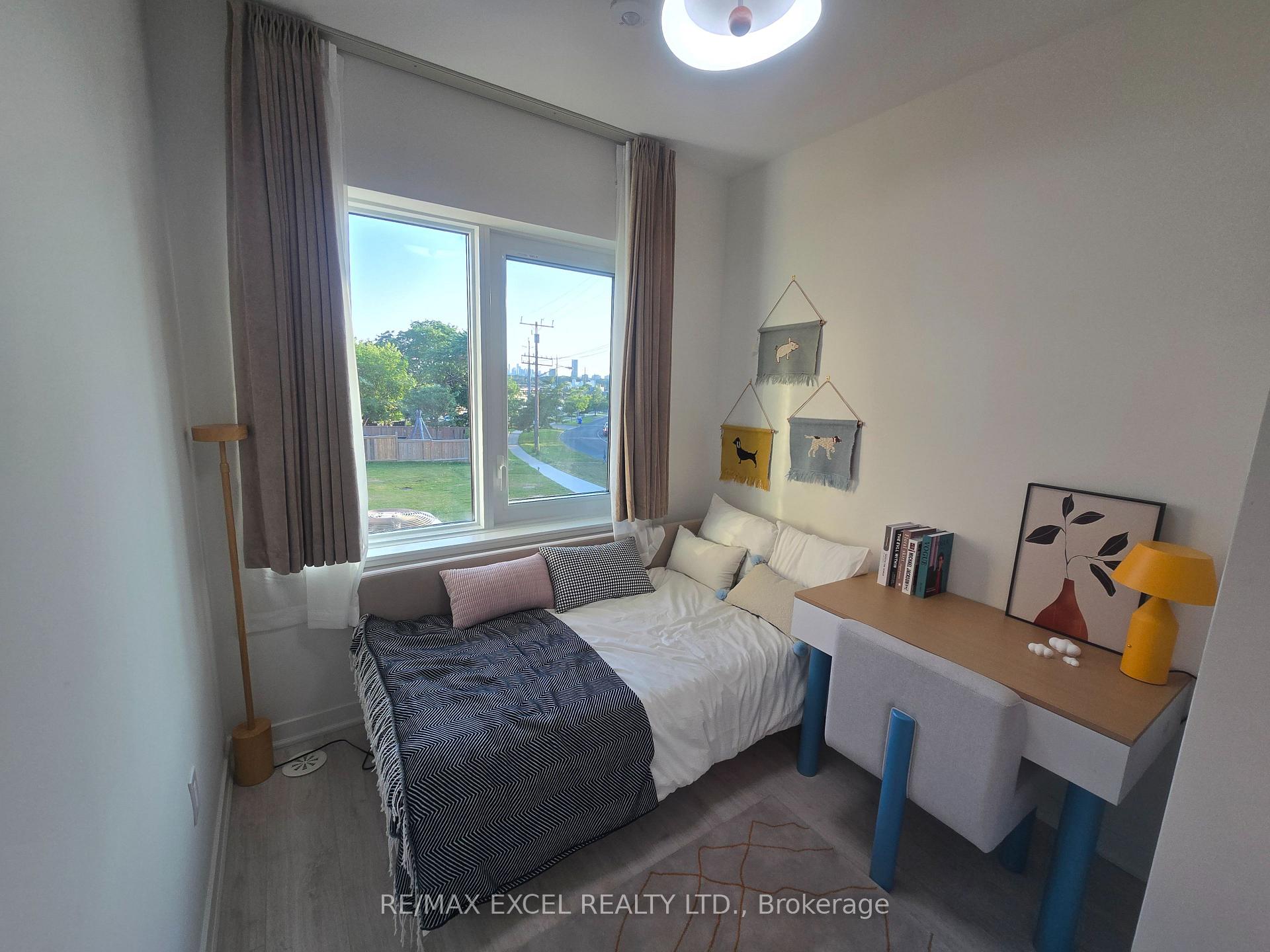Photo 19 of Unit 45, 73 Curlew Drive, North York, Parkwoods-Donalda — HOMEH