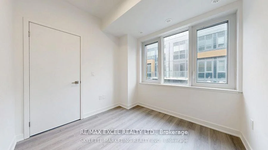 Photo 20 of Unit 45, 73 Curlew Drive, North York, Parkwoods-Donalda — HOMEH