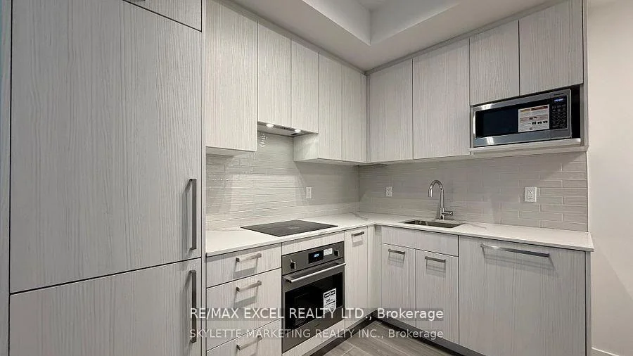 Photo 26 of Unit 45, 73 Curlew Drive, North York, Parkwoods-Donalda — HOMEH
